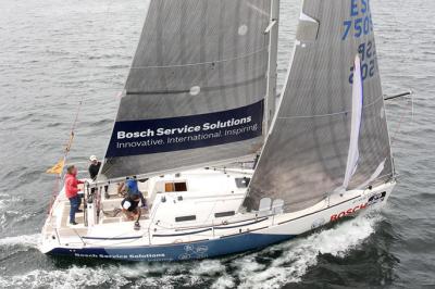 La general del XVII Trofeo Porto de Vigo, queda para la cuarta y última regata la definición sobre tres de las cuatro clases en disputa La general del XVII Trofeo Porto de Vigo, queda para la cuarta y última regata la definición sobre tres de las cuatro clases en disputa