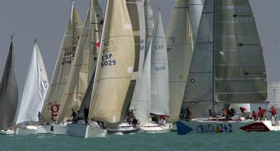 Magnífica jornada de competición durante la disputa del Trofeo On Cruiser Magnífica jornada de competición durante la disputa del Trofeo On Cruiser
