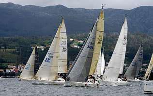 Menudeta, Raygrass III Y Argos se llevan la victoria en la Vuelta a Ons mas rapida de los últimos años. Menudeta, Raygrass III Y Argos se llevan la victoria en la Vuelta a Ons mas rapida de los últimos años.