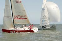 Organizado por El Real Club Astur de Regatas, tuvo lugar en la Bahía de San Lorenzo la1ª regata del XV Trofeo de Primavera. 