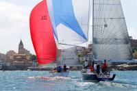 Richard Bedere, a bordo del Elior-Beelzebuth vencedor absoluto de la XX Regata El Gaitero.