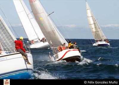 Tamborilero, en la clase I y el Silfo, en la II, nuevos líderes en el Trofeo de Otoño del Real Club Astur de Regatas. Tamborilero, en la clase I y el Silfo, en la II, nuevos líderes en el Trofeo de Otoño del Real Club Astur de Regatas.