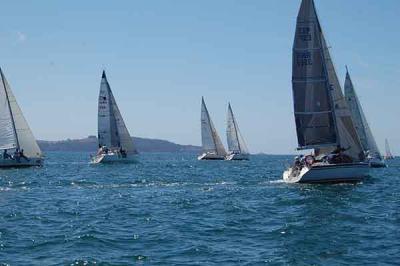 VI regata Comodoro Luis Pérez Celada-trofeo Via Romana” de la clase crucero. VI regata Comodoro Luis Pérez Celada-trofeo Via Romana” de la clase crucero.