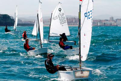 “Tamborilero”vencedor absoluto en la tarde del sábado en Gijón, de la Regata Terras Gauda “Tamborilero”vencedor absoluto en la tarde del sábado en Gijón, de la Regata Terras Gauda