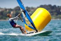 A falta de la última manga,Blanca Manchón mantiene las distancias en el podio de la clase RS:X de la Sail for Gold británic
