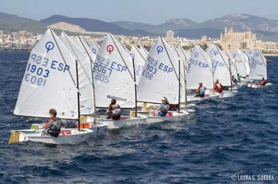 Albert Torres y Juan Calafell se retan para la jornada final de la Regata Audax Marina del Real Club Náutico de Palma Albert Torres y Juan Calafell se retan para la jornada final de la Regata Audax Marina del Real Club Náutico de Palma