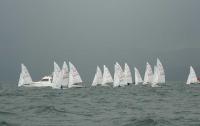 Andrés Álvarez y Pablo García  del R.C.M. Aguete dominan la clasificatoria 420 de Portosín y les vale para la victoria final. 