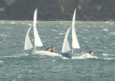 Comenzó el XXXII memorial Rafael Sanz y XVI Juan de Dios Valenzuela. Dura jornada con protagonismo del racheado viento del Norte Comenzó el XXXII memorial Rafael Sanz y XVI Juan de Dios Valenzuela. Dura jornada con protagonismo del racheado viento del Norte