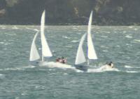 Comenzó el XXXII memorial Rafael Sanz y XVI Juan de Dios Valenzuela. Dura jornada con protagonismo del racheado viento del Norte