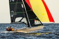 Diego Botín y Florian Trittel recuperan el liderato del Mundial de 49er