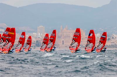 El 51 Princesa Sofía Mallorca arranca con espectáculo en la bahía de Palma El 51 Princesa Sofía Mallorca arranca con espectáculo en la bahía de Palma