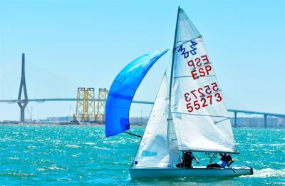 El Campeonato de España de 420, desde este jueves en la bahía de Cádiz El Campeonato de España de 420, desde este jueves en la bahía de Cádiz