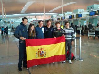 El equipo español de Optimist ya está en Nueva Zelanda para asistir al Campeonato del Mundo de la Clase. El equipo español de Optimist ya está en Nueva Zelanda para asistir al Campeonato del Mundo de la Clase.