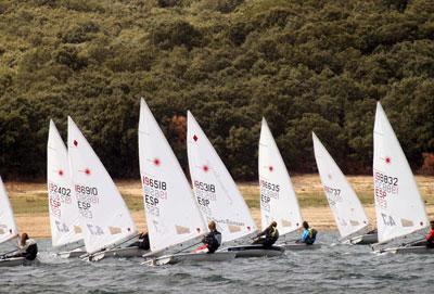 GALICIA MANDA EN EL IV OPEN NACIONAL DE LÁSER EN LAS AGUAS MADRILEÑAS DE EL ATAZAR GALICIA MANDA EN EL IV OPEN NACIONAL DE LÁSER EN LAS AGUAS MADRILEÑAS DE EL ATAZAR