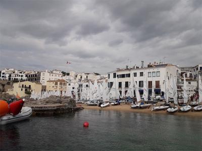 Jornada en blanco en la EurILCA Master 2022, por falta de viento Jornada en blanco en la EurILCA Master 2022, por falta de viento
