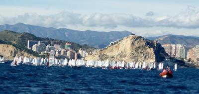 La Vela Infantil protagonizó el fin de semana en el 39ª Trofeo Navidades Náuticas de Benidorm La Vela Infantil protagonizó el fin de semana en el 39ª Trofeo Navidades Náuticas de Benidorm