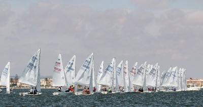 Los almerienses Fresneda lideran el Trofeo Armada de Snipe Los almerienses Fresneda lideran el Trofeo Armada de Snipe