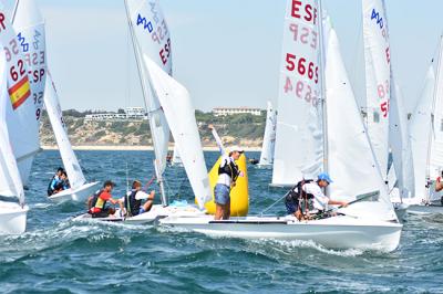 Los andaluces logran cuatro metales tras su paso por los nacionales de Optimist, ILCA 4 y 420 Los andaluces logran cuatro metales tras su paso por los nacionales de Optimist, ILCA 4 y 420