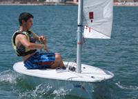 Miguel González y Francisco Ortega han terminado como campeones de optismit y láser 4.7, respectivamente, en las Regata de Navidad organizadas por el Club Marítimo de Melilla