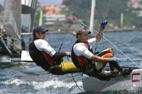 Una brisa anortada de 7 nudos permitió culminar con éxito la Regata El Corte Inglés de Catamaranes a Vela