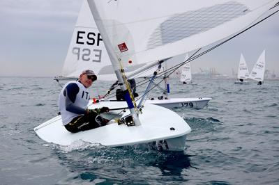 Viento inestable en el segundo día del mundial ILCA Masters Viento inestable en el segundo día del mundial ILCA Masters