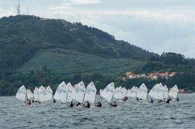 XIIª Regata de vela ligera Ría de Ferrol. XIIª Regata de vela ligera Ría de Ferrol.